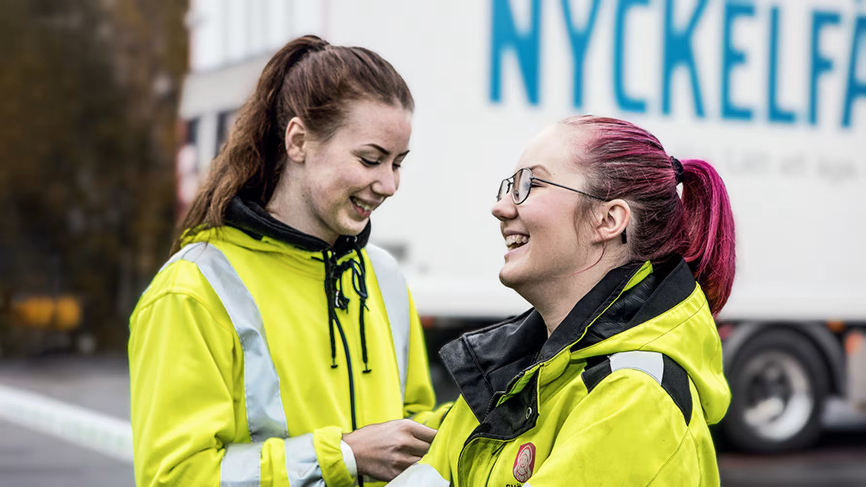     Transportbranschens nya certifiering CGT ska hjälpa gymnasieskolorna att utveckla utbildningen av lastbilschaufförer. Foto: Evelina Carborn. 