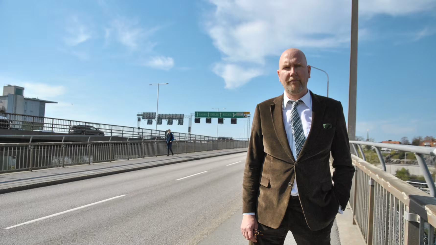 "Att Trafikverket och regeringen pratar om beredskap saknar trovärdighet när regeringen inte tillför de medel som behövs", säger Gustav Hemming,(C), infrastrukturregionråd i Region Stockholm.