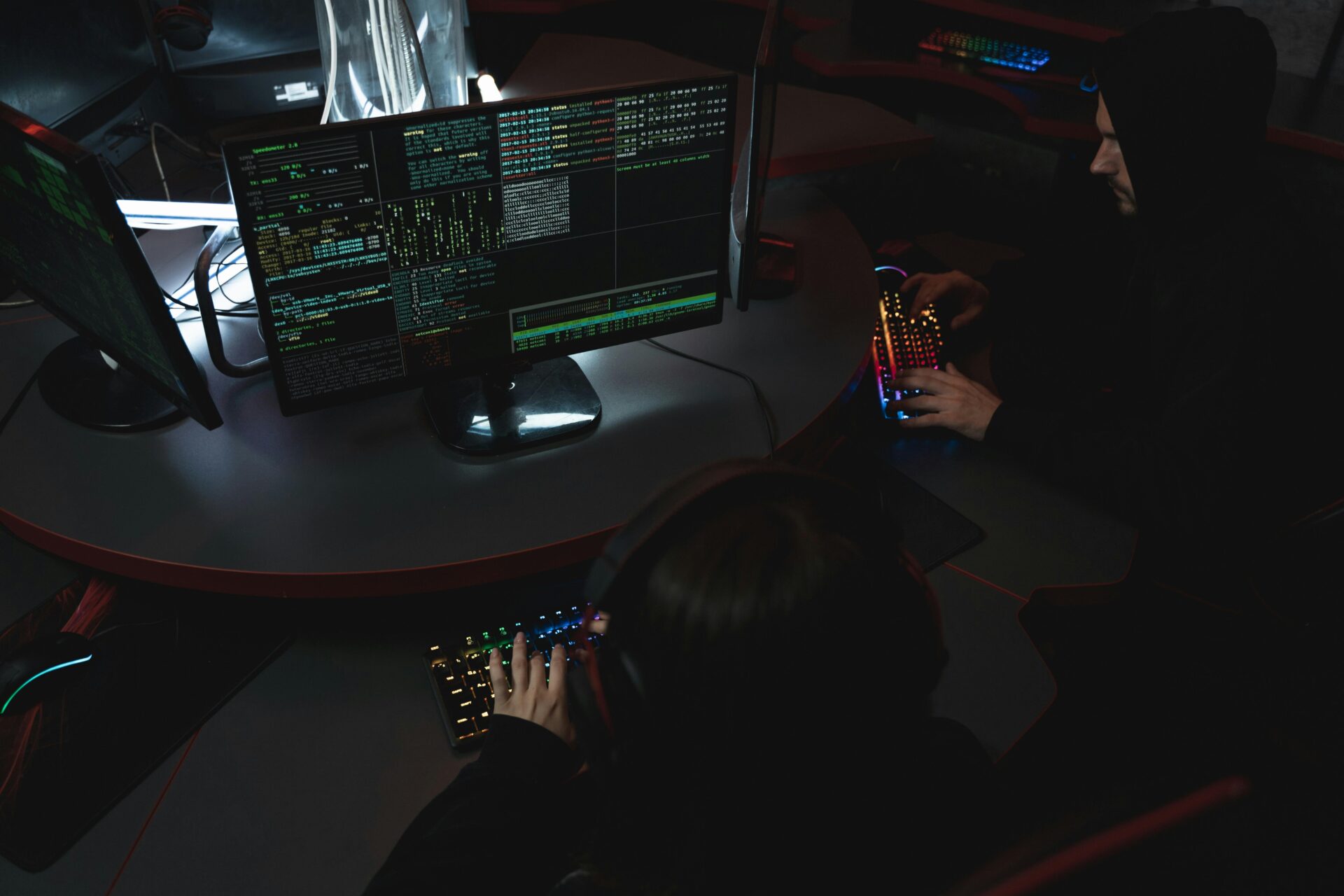Kan en cyberattack vara enda orsaken till att ett företag med en historia på 158 läggs ner? Foto: Tima Miroshnichenko.