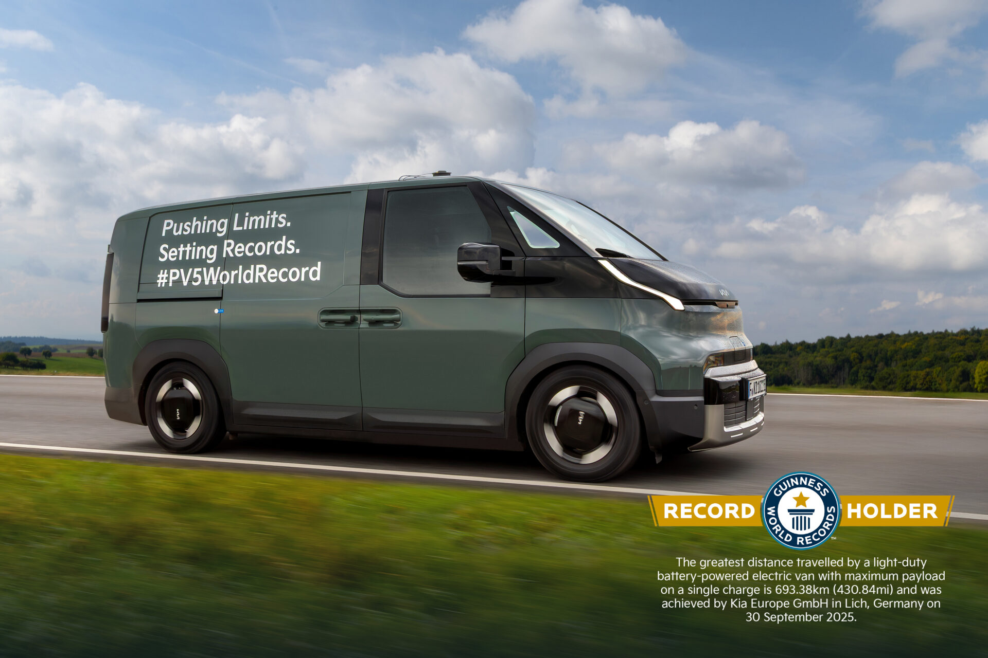 Kommer längst i världen på en laddning med full last. Foto: Kia PV5 Cargo.