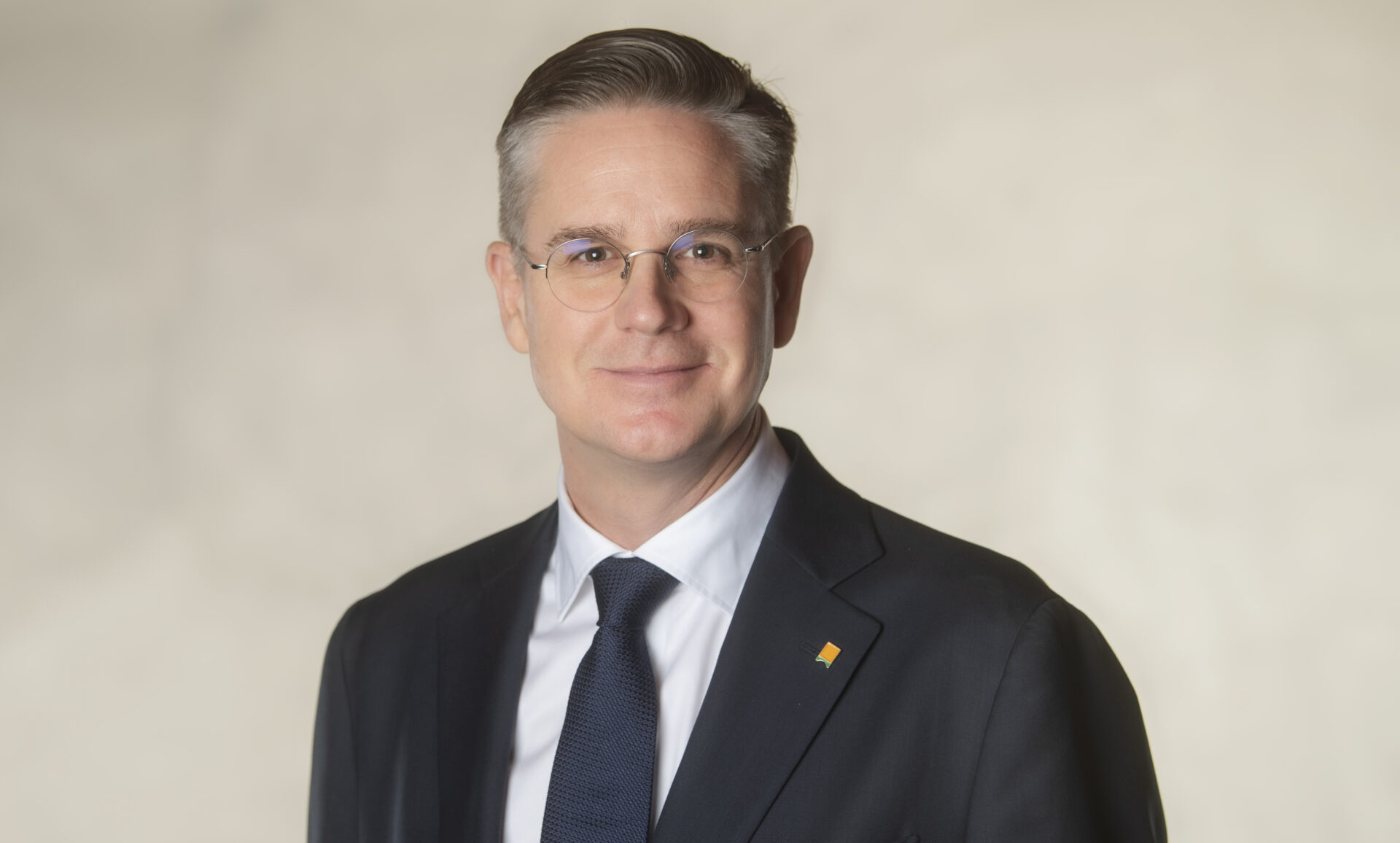   Vändningen blev enligt Oscar Hyléen, vd Sveriges Åkeriföretag, en styrkedemonstration för åkerinäringen. Foto: Sveriges Åkeriföretag.