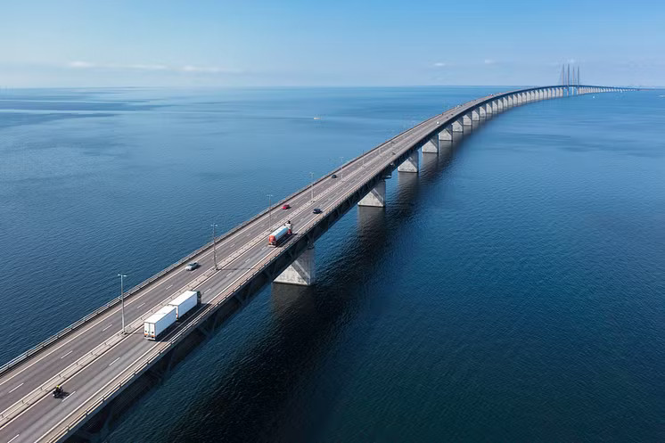   Varje dag under 2025 gjordes i genomsnitt 21 925 passager på Øresundsbron. Foto: Øresundsbron.