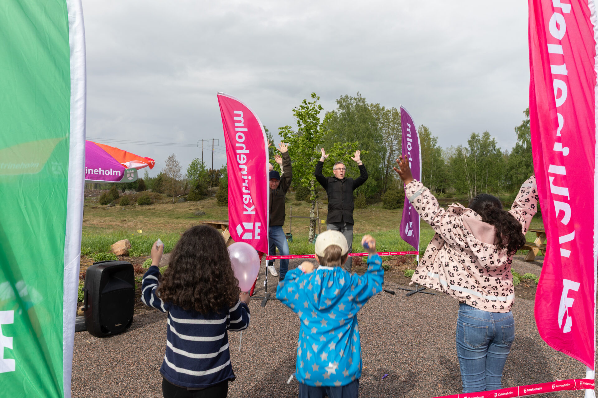 Fest och glamman när Preem presenterade att de inom kort ska öppna en drivmedelsstaion i Katrineholm. Foto: Preem