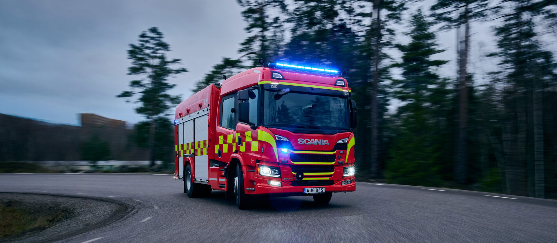 Ett Scania-räddningsfordon med CP28-hytt, normalhögt tak och den nya Super 11-motorn. Foto: Scania Group.