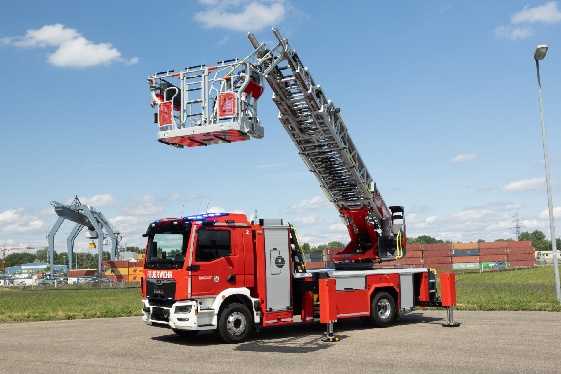 L32A-XS är byggd på MAN eTGM:s chassi som nyligen lanserades. Foto: MAN Truck & Bus.