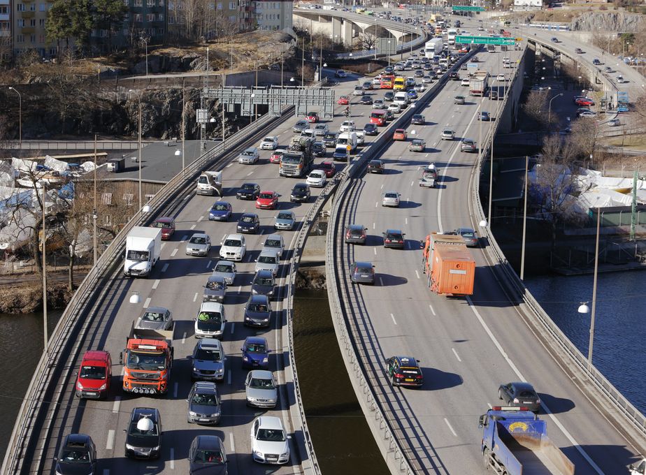 Nu ska Trafikverket ge mer infrastruktur för pengarna. Foto: Transportföretagen.